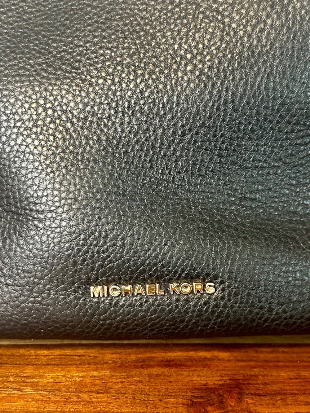 Michael Kors Large Leather Hobo Bag - Picture 3 of 16